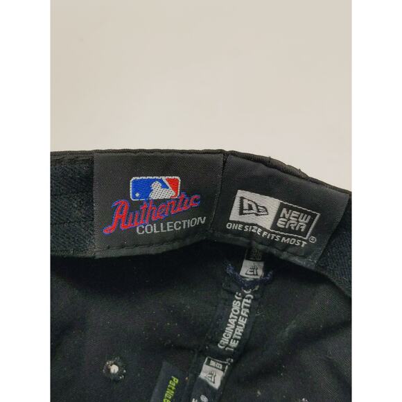 RARE Mistake New Era MLB World Series Champions 2008 Hat Blank Front Logo OSFM - Picture 11 of 11